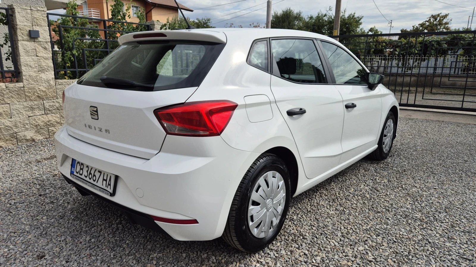 Seat Ibiza 113000km., снимка 6 - Автомобили и джипове - 56213847