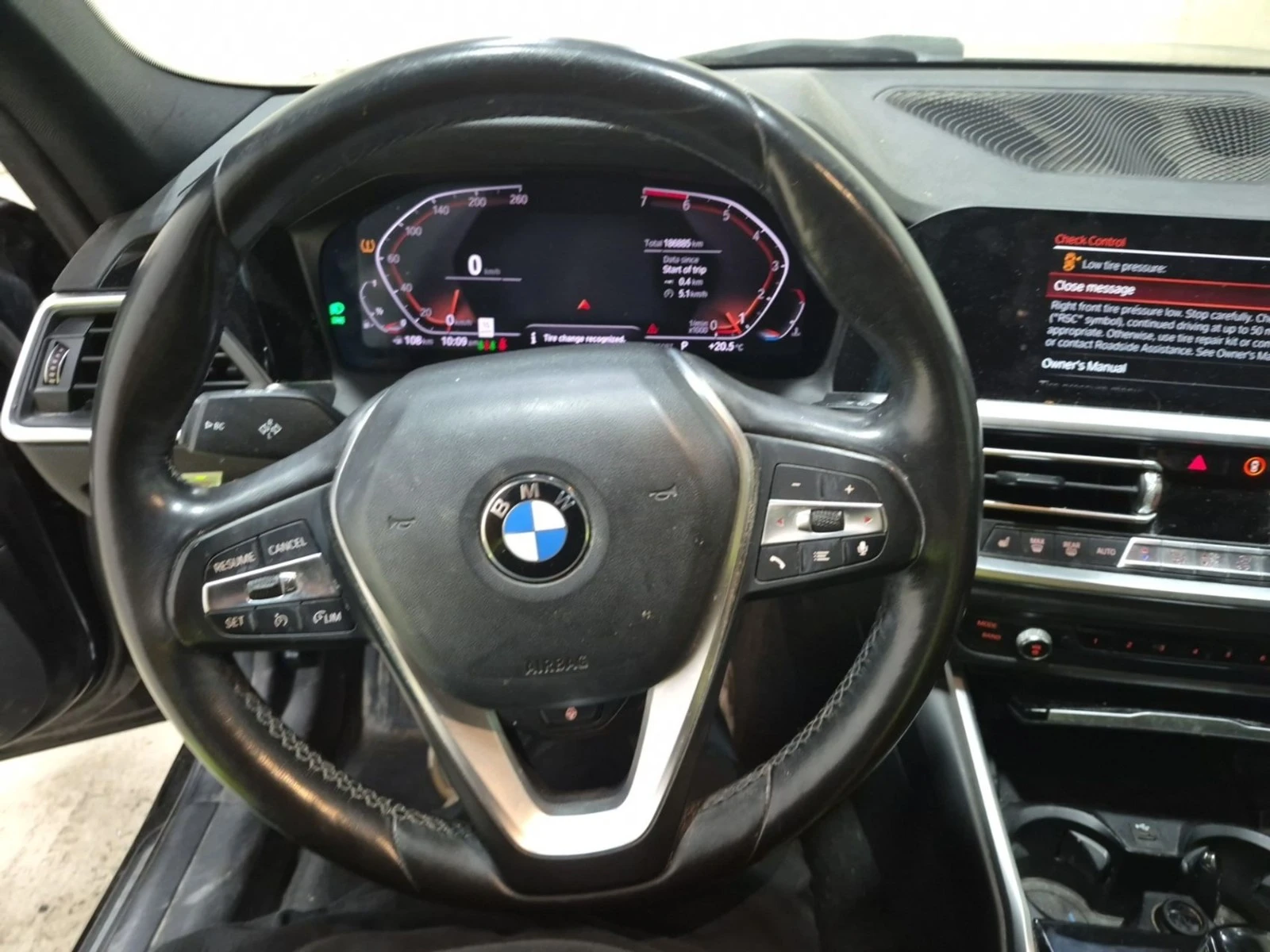 BMW 330 Sport-Line * Remote Start * АвтоКредит (ЦЕНА ДО БГ, снимка 12 - Автомобили и джипове - 56302397