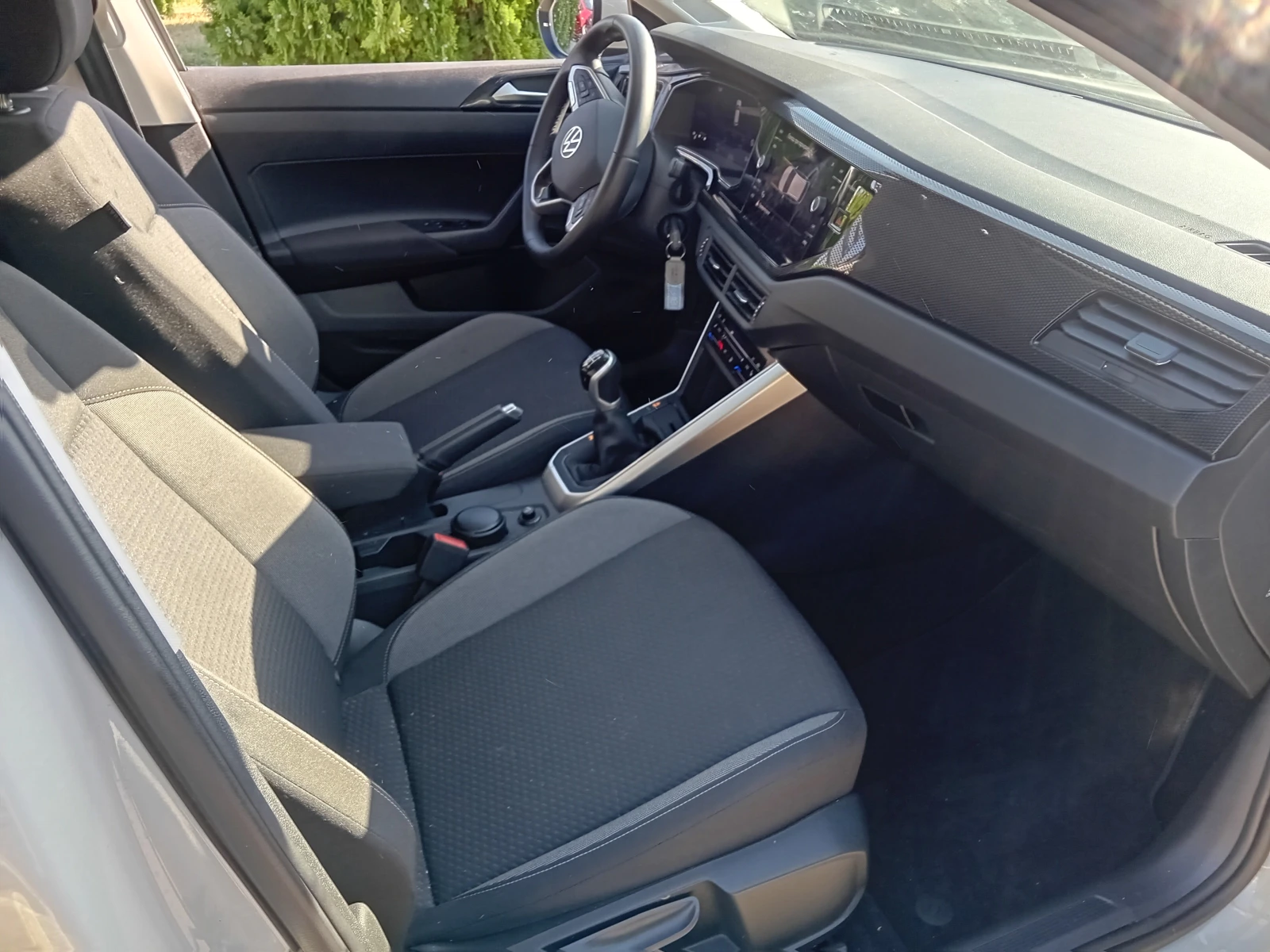 VW Taigo, снимка 4 - Автомобили и джипове - 56457954