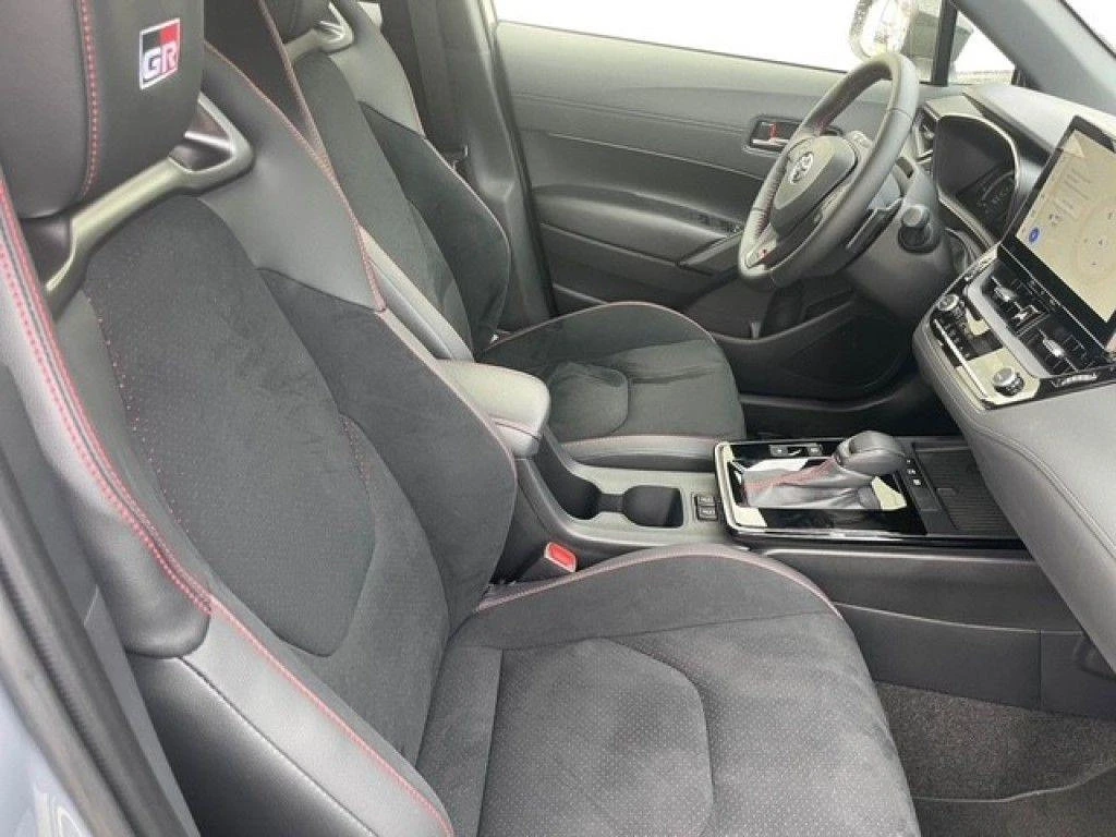 Toyota Corolla Cross 2.0HEV/182HP/GR-SPORT/CAM/NAVI/KLESS/107a | Mobile.bg � ����������� 10