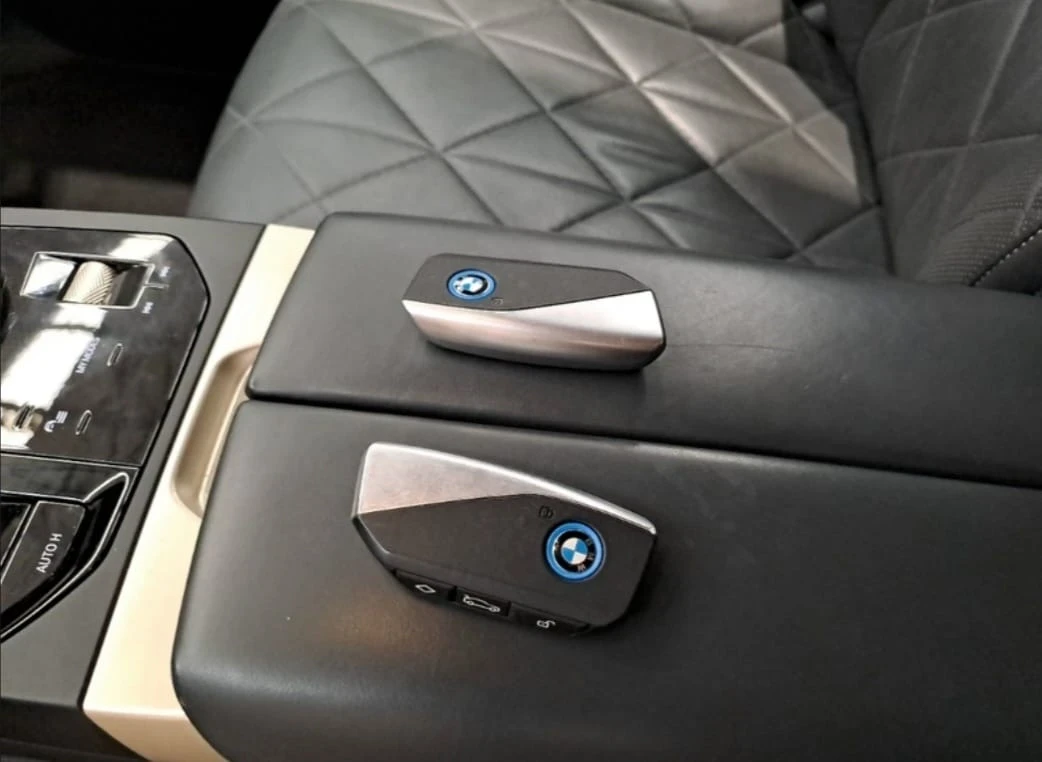 BMW iX !!!������� ����!!! Xdrive 40 AWD 326hp SOH97% | Mobile.bg � ����������� 8