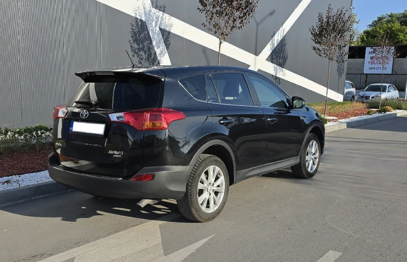 Toyota Rav4, снимка 3 - Автомобили и джипове - 51945689