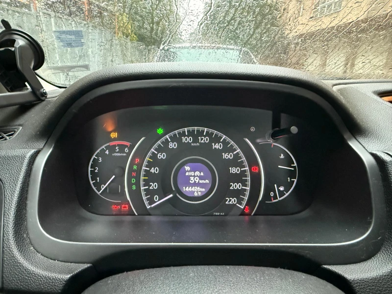 Honda Cr-v, снимка 7 - Автомобили и джипове - 52281834