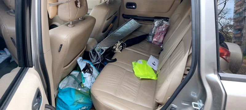 Nissan X-trail, снимка 4 - Автомобили и джипове - 52402293