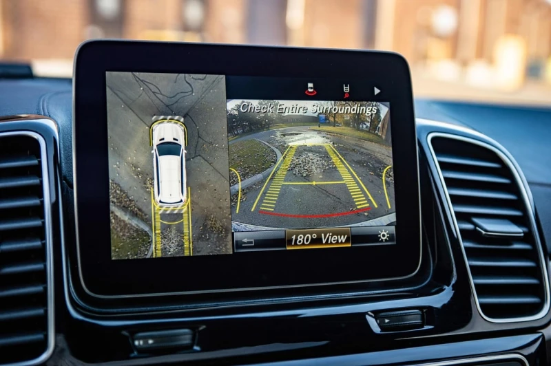 Mercedes-Benz GLS * 550 * CARFAX * БЕЗ ПЪРВОНАЧАЛНА ВНОСКА, снимка 14 - Автомобили и джипове - 53080311