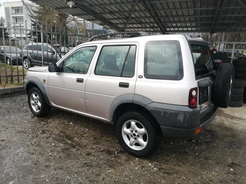 Land Rover Freelander 2.0 TD4/ 4X4 - НА ЧАСТИ  - изображение 10