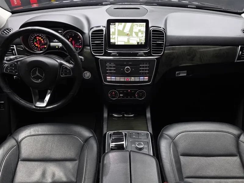 Mercedes-Benz GLE 350d - САМО 30% АВАНС, снимка 6 - Автомобили и джипове - 56112303