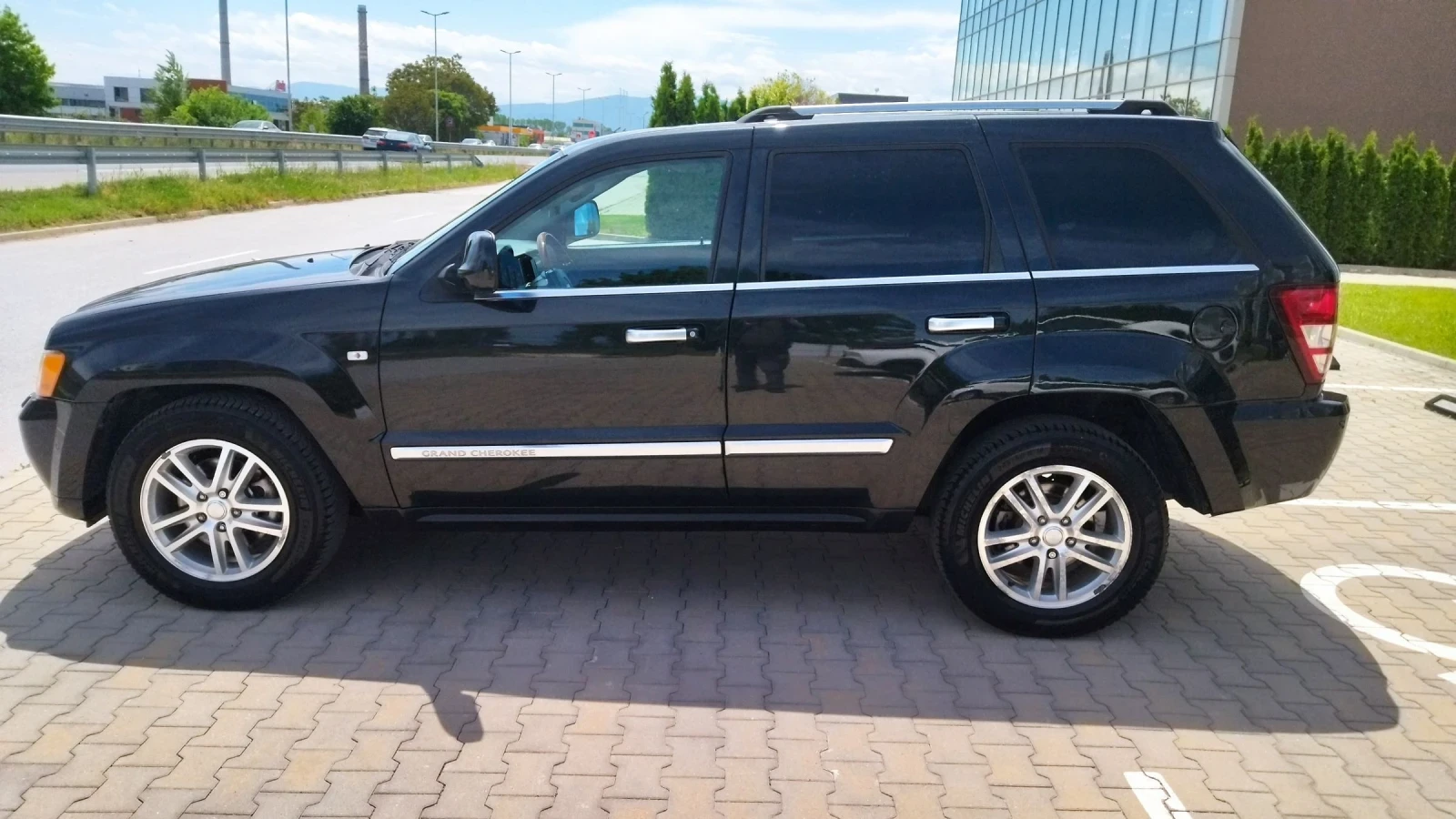 Jeep Grand cherokee 3.0crd 218kc.4x4 OVERLAND FACELIFT - изображение 8
