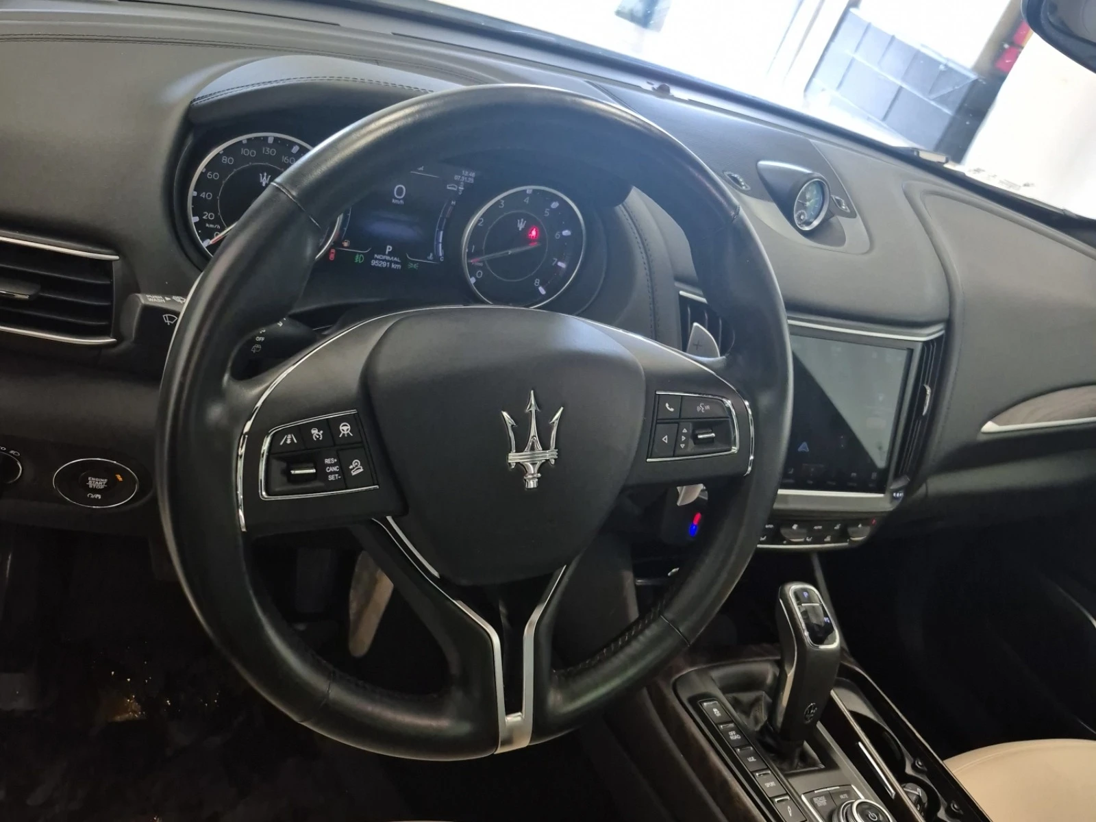 Maserati Levante S GRANLUSSO * * CARFAX * * АВТО КРЕДИТ * *  - изображение 10