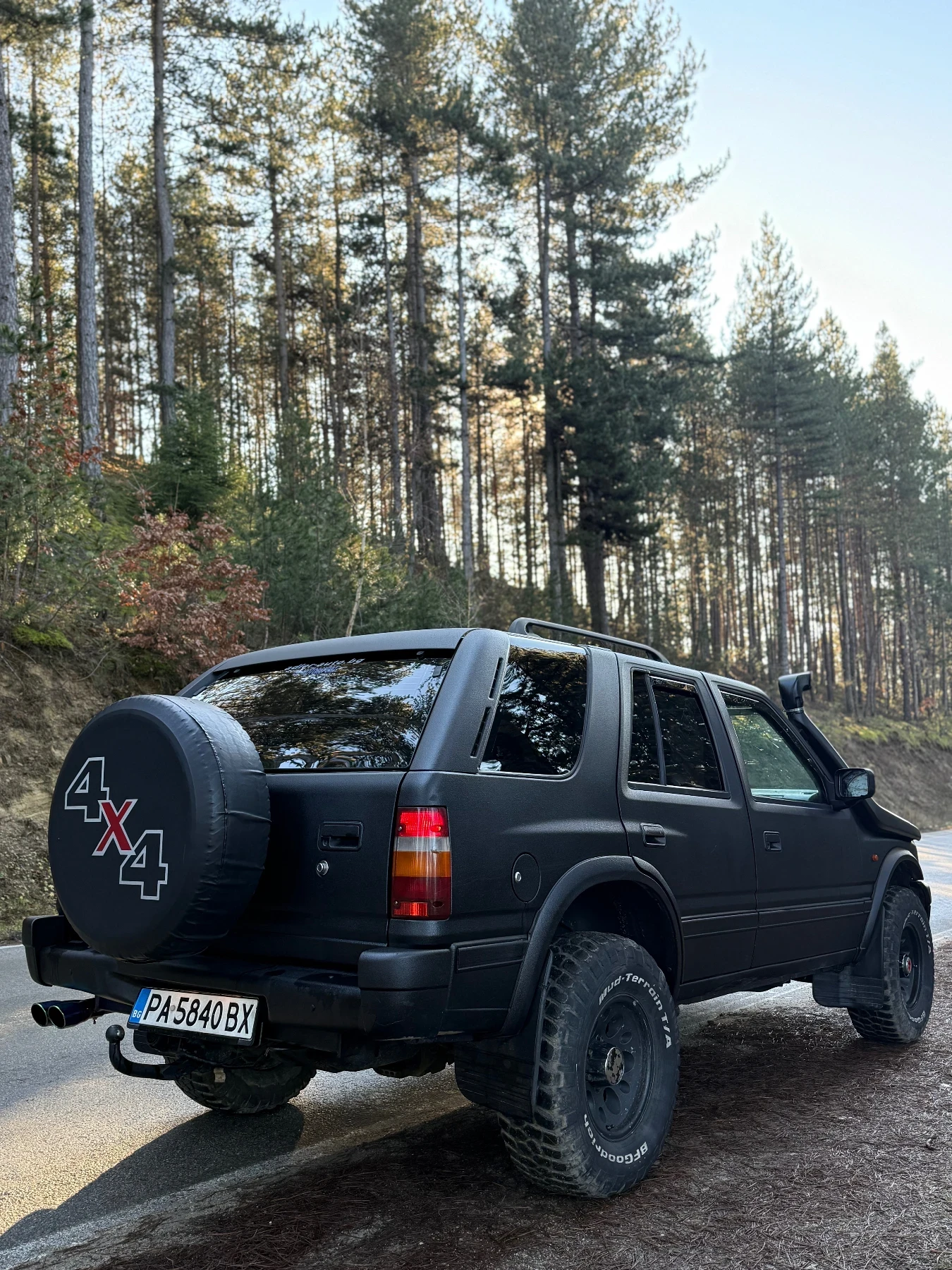 Opel Frontera 2.5TDS - изображение 4