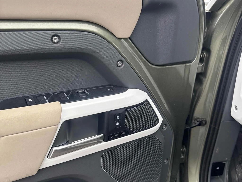 Land Rover Defender * S * CARFAX * ��� ������������ ������ | Mobile.bg � ����������� 13