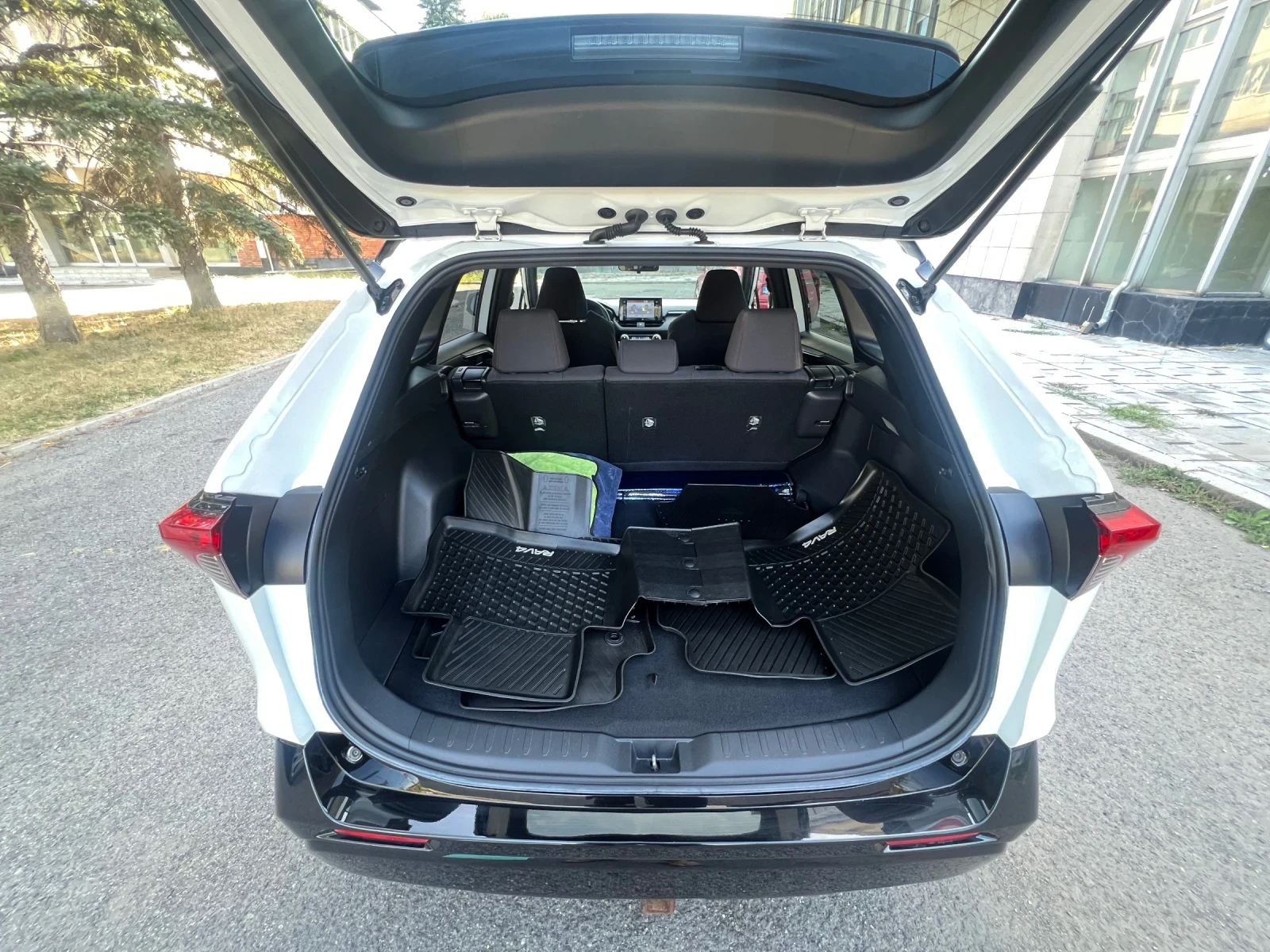 Toyota Rav4 PLUG-IN HYBRID 4AWD PRIME | Mobile.bg � ����������� 15