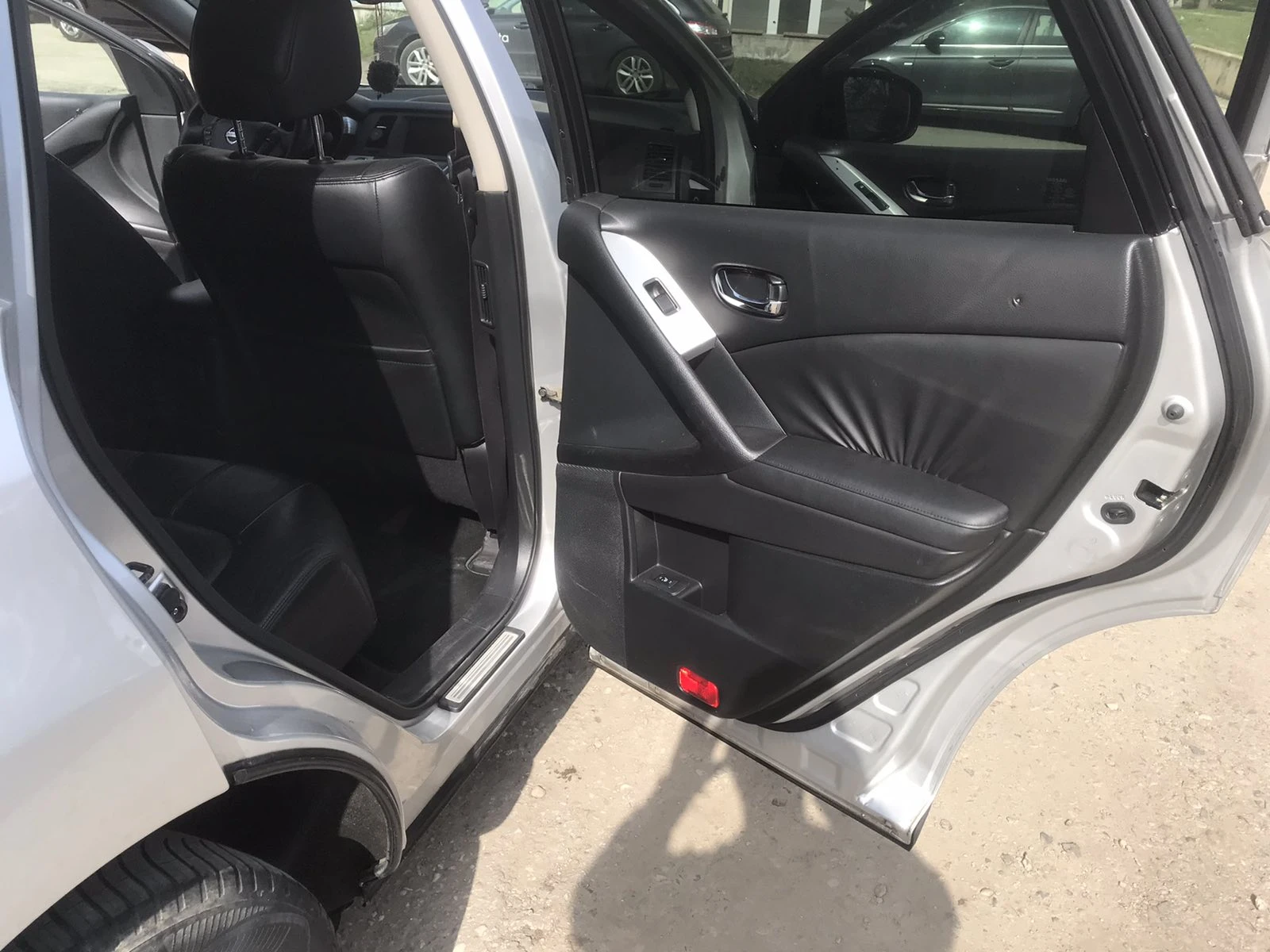 Nissan Murano, снимка 13 - Автомобили и джипове - 53707852