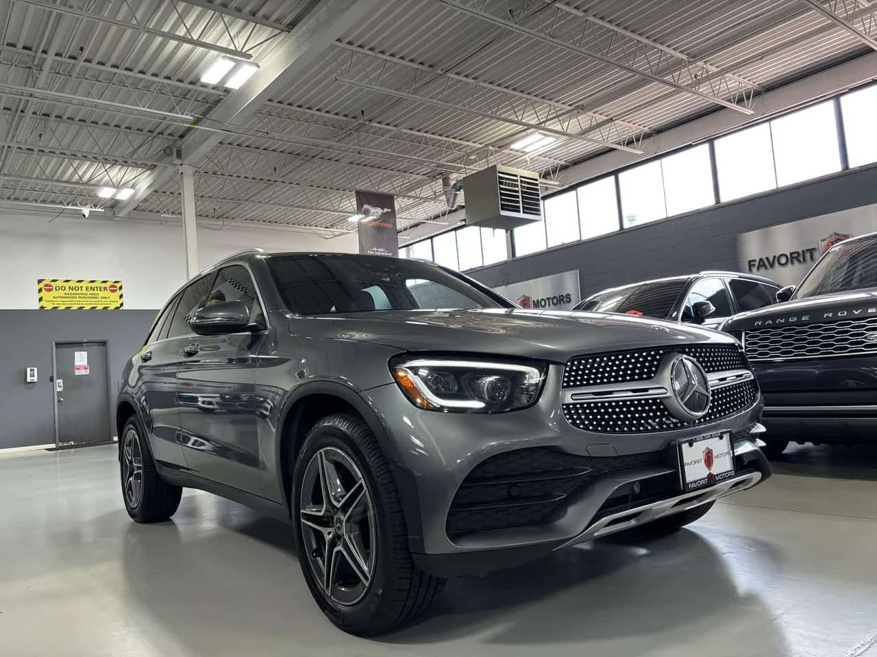 Mercedes-Benz GLC 300| 4MATIC| AMGPKG| WOOD| LEATHER| DUALSUNROOF| L | Mobile.bg � ����������� 2