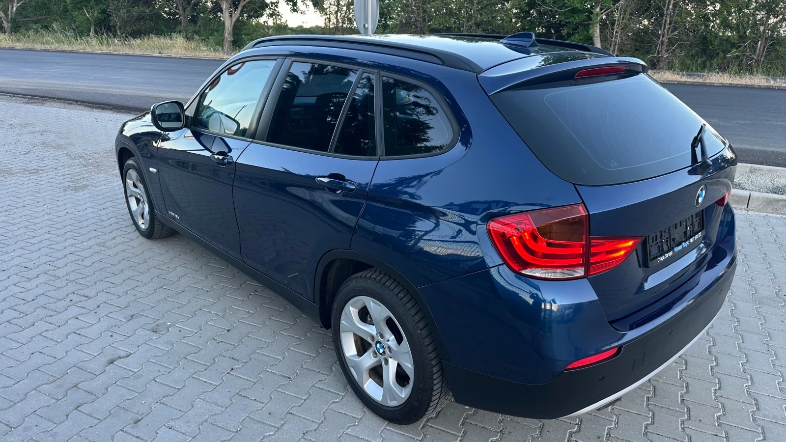 BMW X1 Xdrive Парктроник Новигация USB bluetooth  Подгрев, снимка 3 - Автомобили и джипове - 54743453
