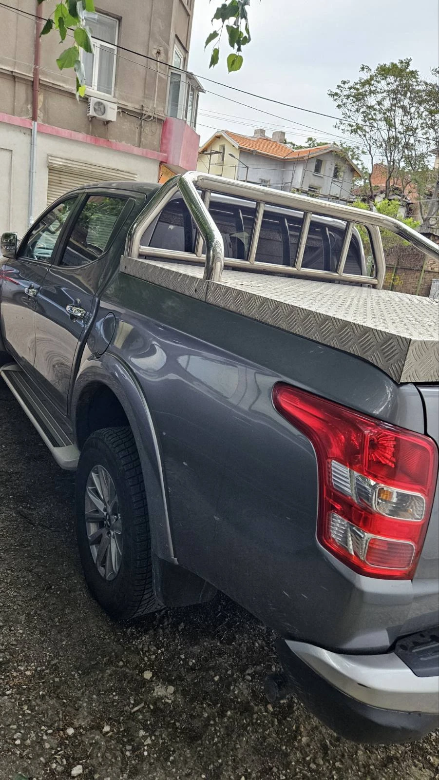 Mitsubishi L200, снимка 3 - Автомобили и джипове - 55102032