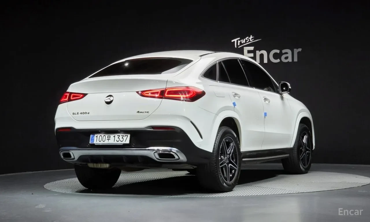 Mercedes-Benz GLE 400 400d 4MATIC Coupe* AMG LINE* ОБДУХ* 360* Burmester, снимка 3 - Автомобили и джипове - 55561705