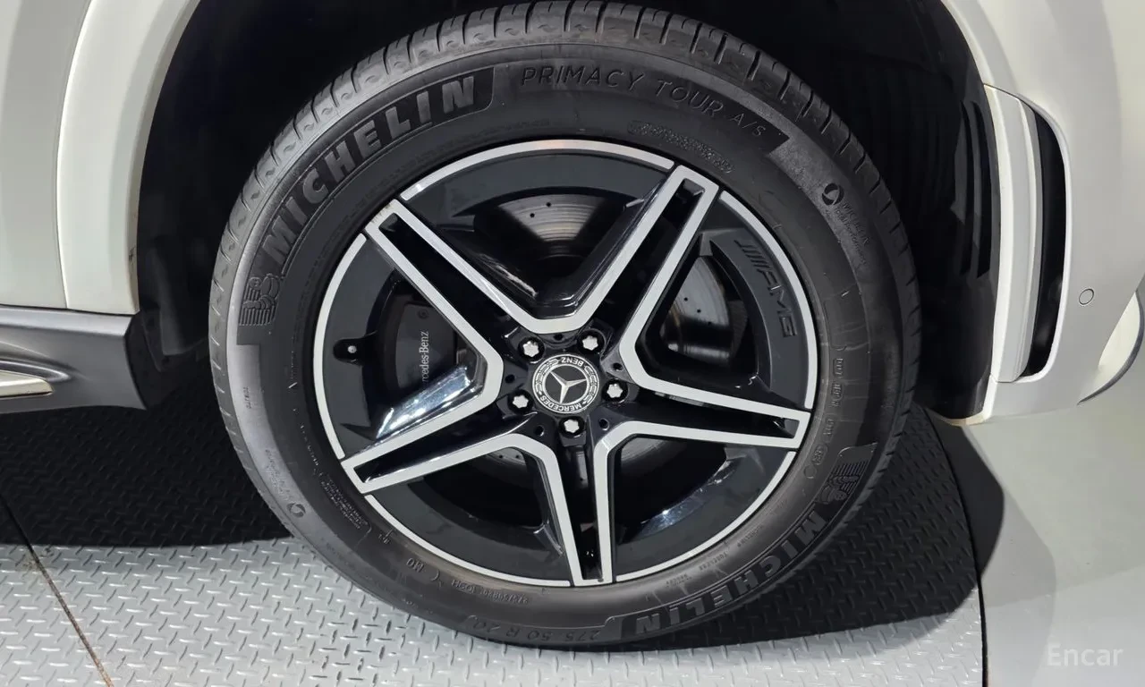 Mercedes-Benz GLE 400 400d 4MATIC Coupe* AMG LINE* ОБДУХ* 360* Burmester, снимка 16 - Автомобили и джипове - 55561705