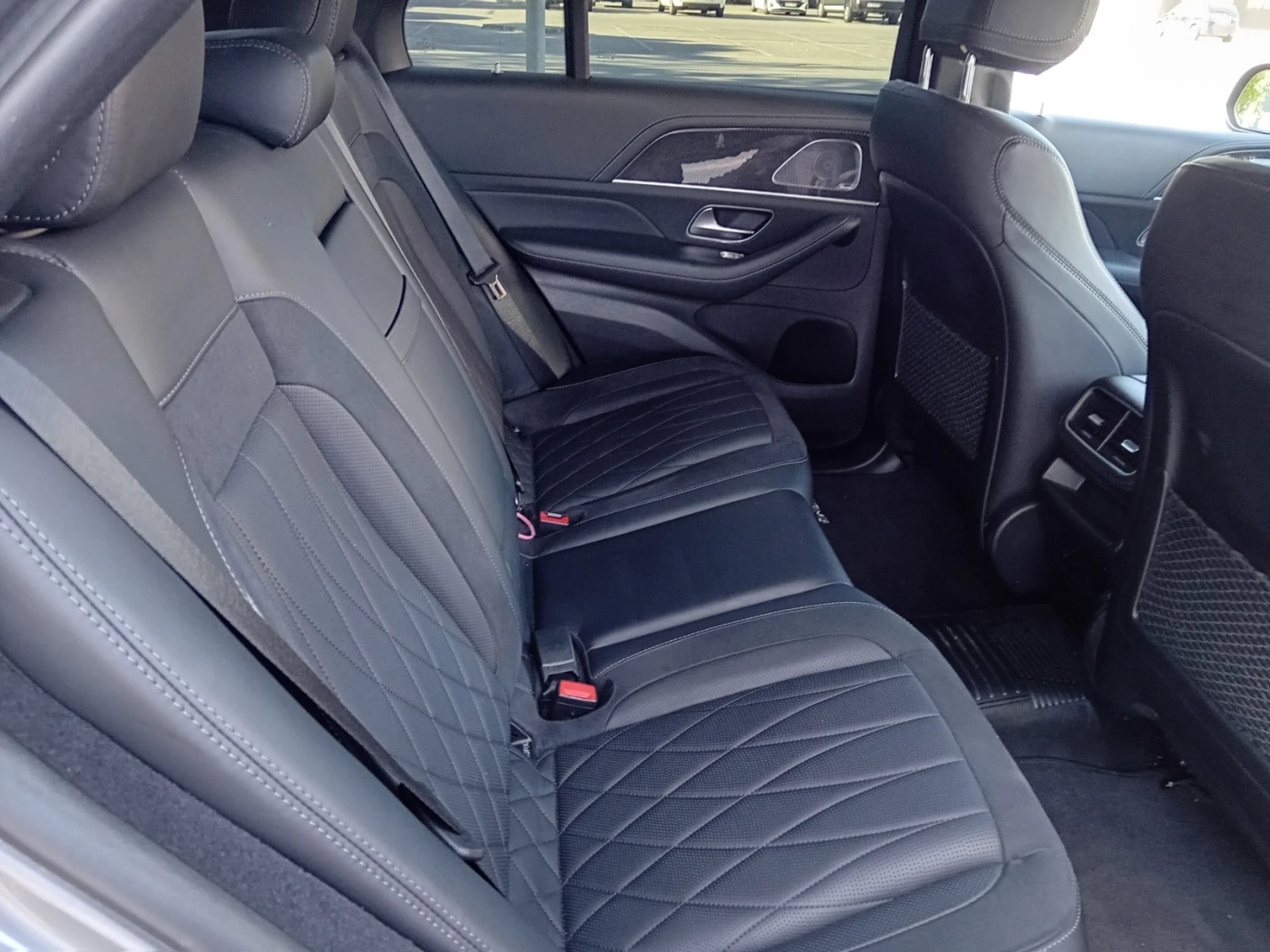 Mercedes-Benz GLE 53 4MATIC AMG/4 MATIC/designo, снимка 15 - Автомобили и джипове - 55578249