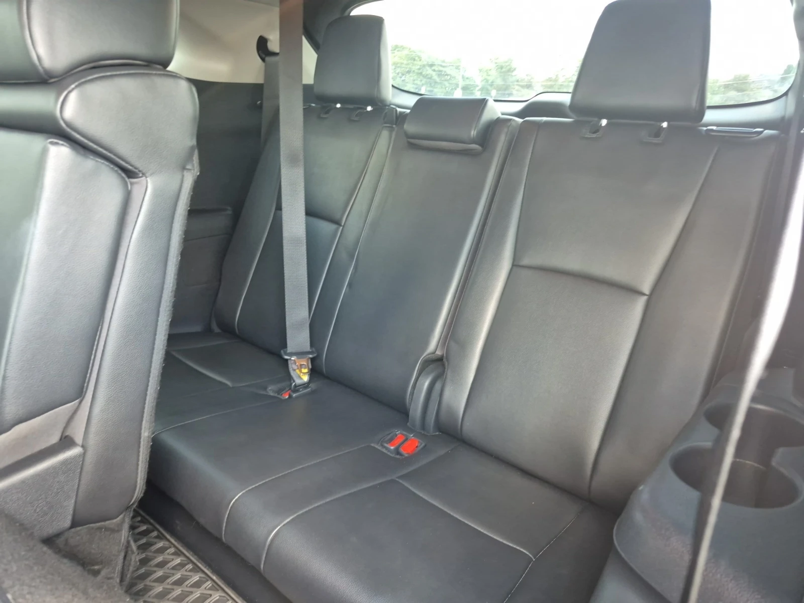 Toyota Highlander Hybrid XLE, АВТОКРЕДИТ, снимка 16 - Автомобили и джипове - 55800941