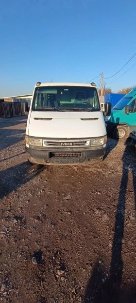 Iveco Daily Автомагазин за части, снимка 2