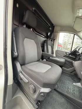 VW Crafter Автомат 2.0 177кс, снимка 9