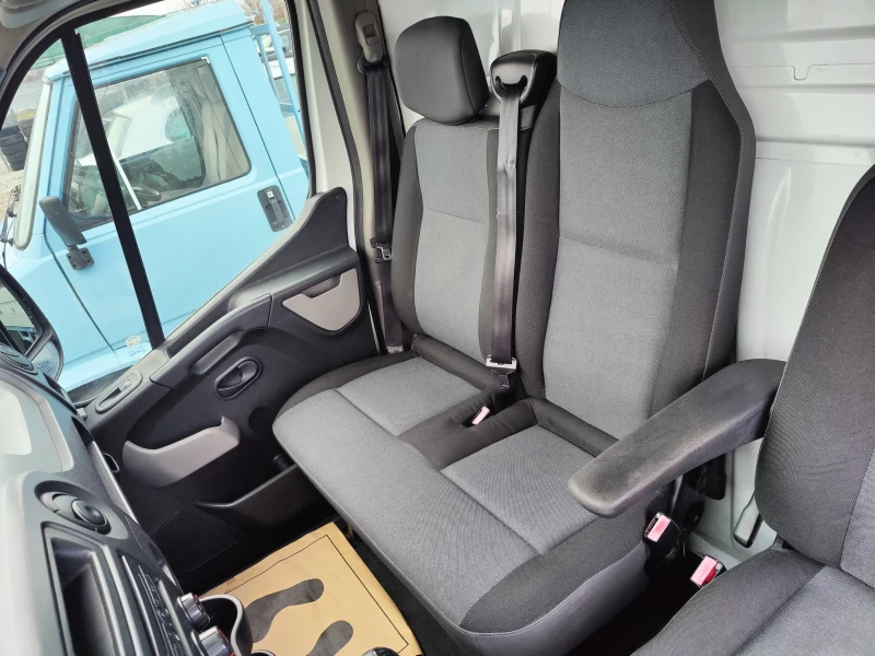 Renault Master 2.3dci 125hp* ИТАЛИЯ* , снимка 10 - Бусове и автобуси - 48237128