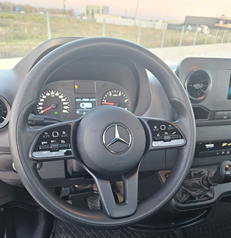 Mercedes-Benz Sprinter Капарирана/Продадена , снимка 11 - Бусове и автобуси - 52192558