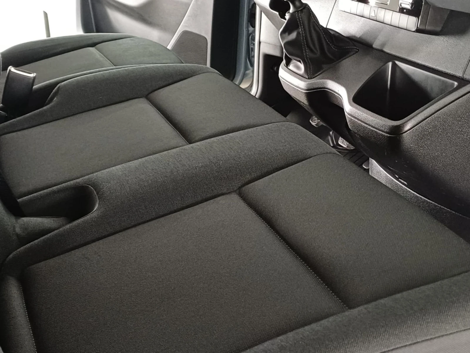 Mercedes-Benz Sprinter Наличен в България  - изображение 7