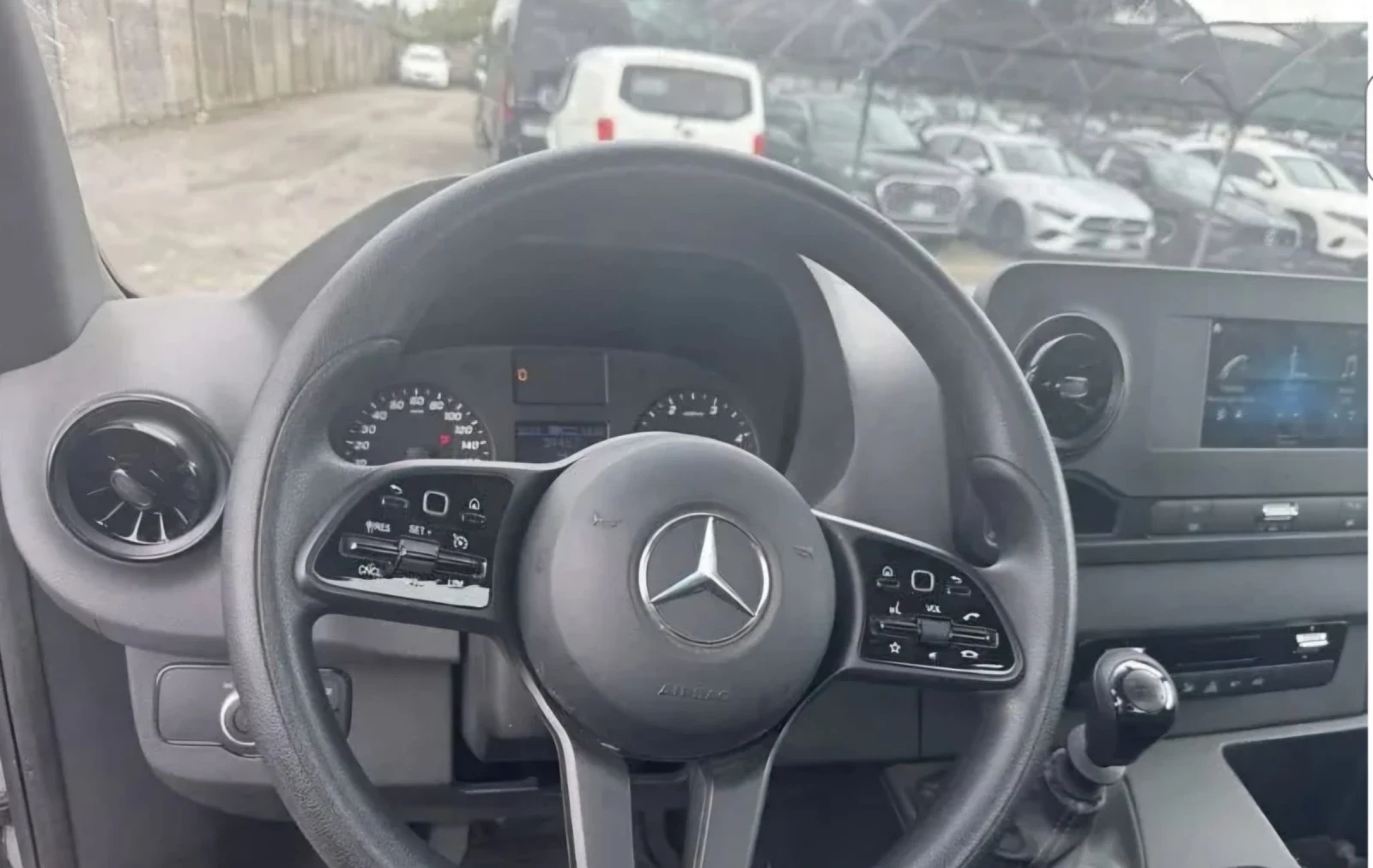 Mercedes-Benz Sprinter  - изображение 6