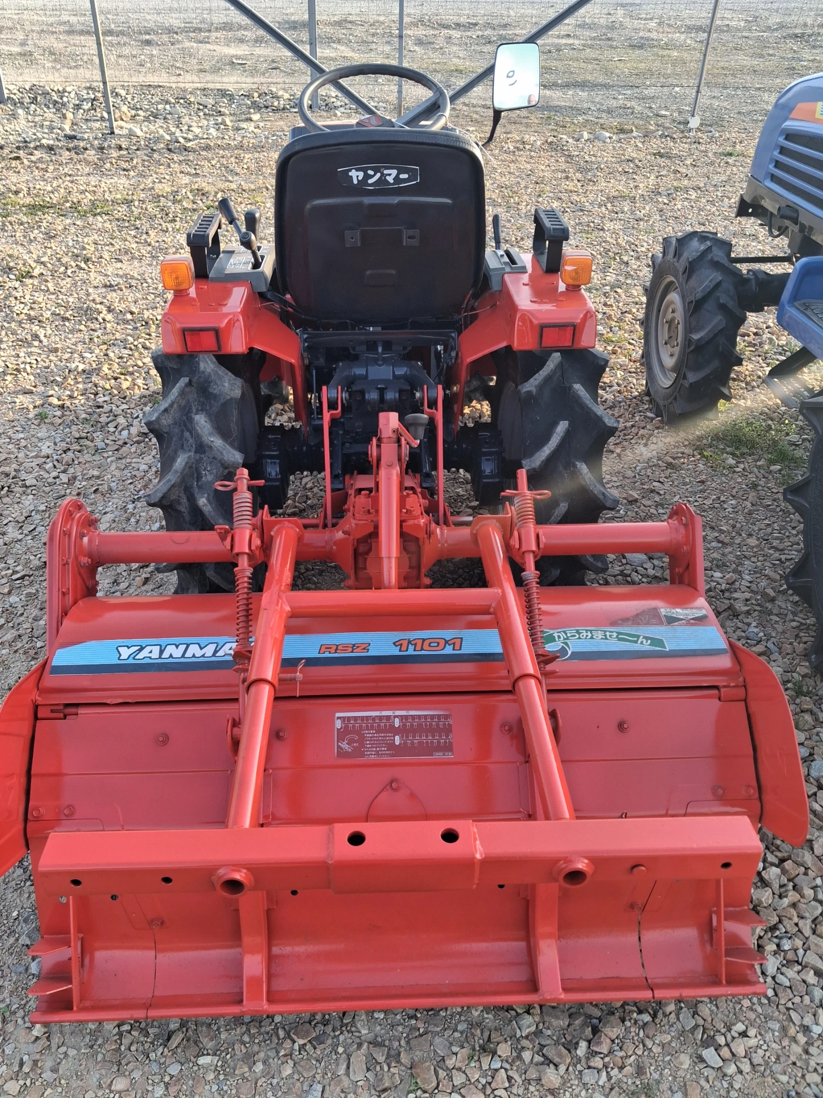 Трактор Kubota Скайтрак , снимка 4 - Селскостопанска техника - 53877829