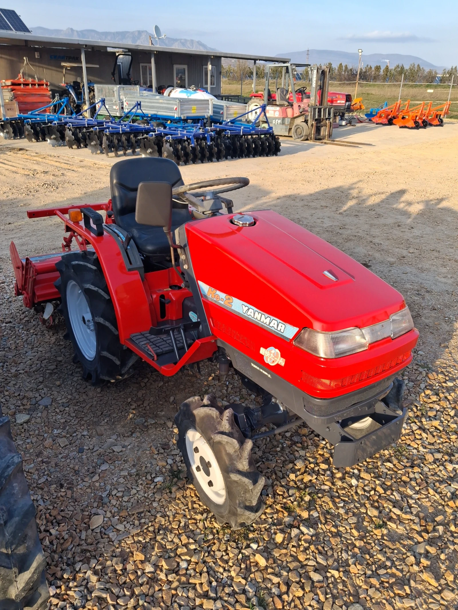 Трактор Kubota Скайтрак , снимка 3 - Селскостопанска техника - 53877829