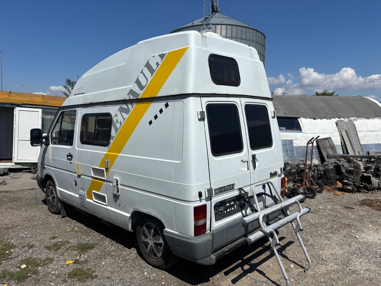 Кемпер Renault Trafic - изображение 6