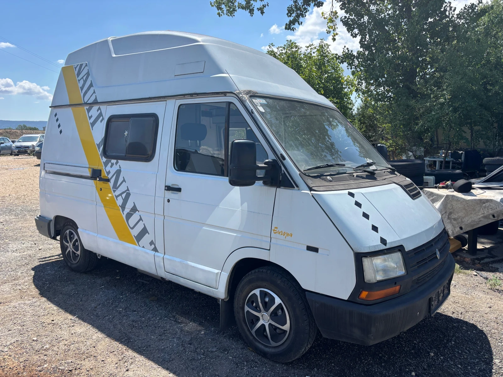 Кемпер Renault Trafic - изображение 3