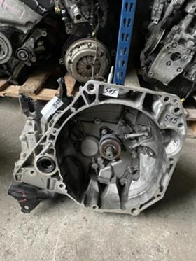 5 степенна ръчна скоростна кутия Renault Capture 0.9 i -90cv , снимка 1