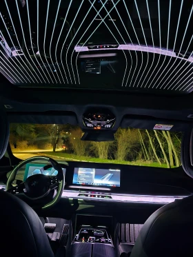BMW i7 xDrive60, 4x4, HUD, Theater, 360, Massage, снимка 17