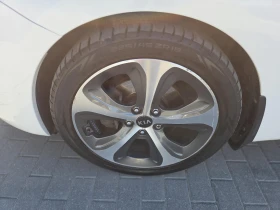Kia Carens, снимка 6