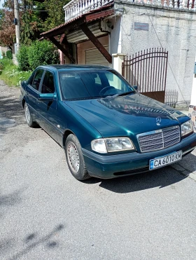     Mercedes-Benz C 180