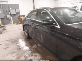 Mercedes-Benz E 300 2l 4Matic, снимка 6