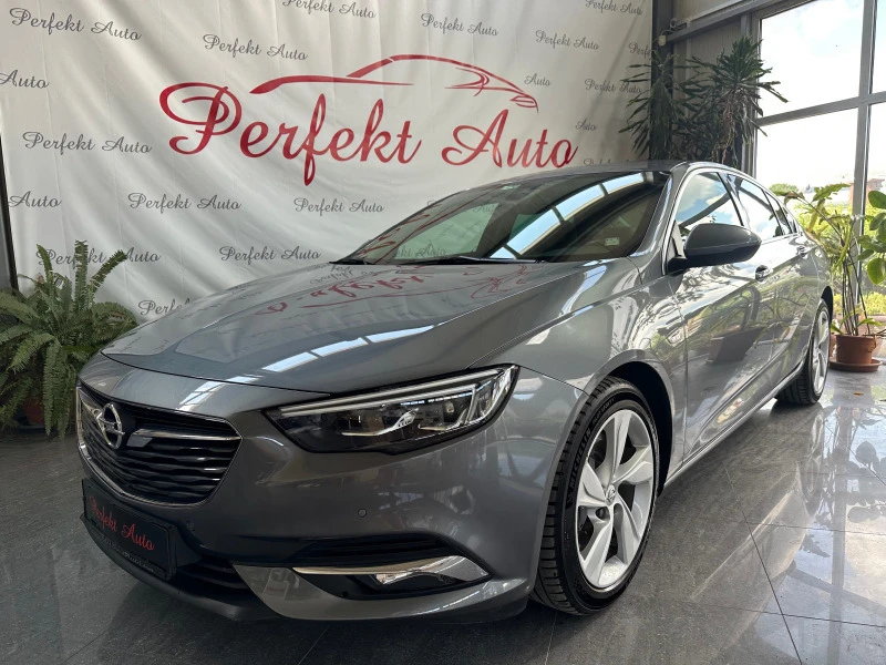 Opel Insignia TURBO 4X4 * Автоматик * BOSE * FULL Екстри * , снимка 1 - Автомобили и джипове - 46754179