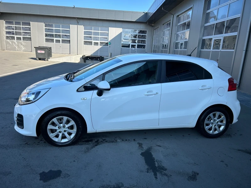 Kia Rio 1.1D 6SKR LED NAVI, KAMERA, KSENON!!!, снимка 3 - Автомобили и джипове - 47761775