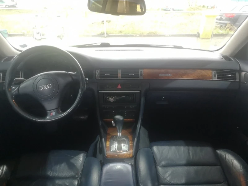 Audi A6 4.2 СПЕШНО, снимка 15 - Автомобили и джипове - 48296924