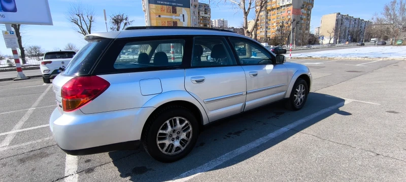 Subaru Outback, снимка 10 - Автомобили и джипове - 49233673