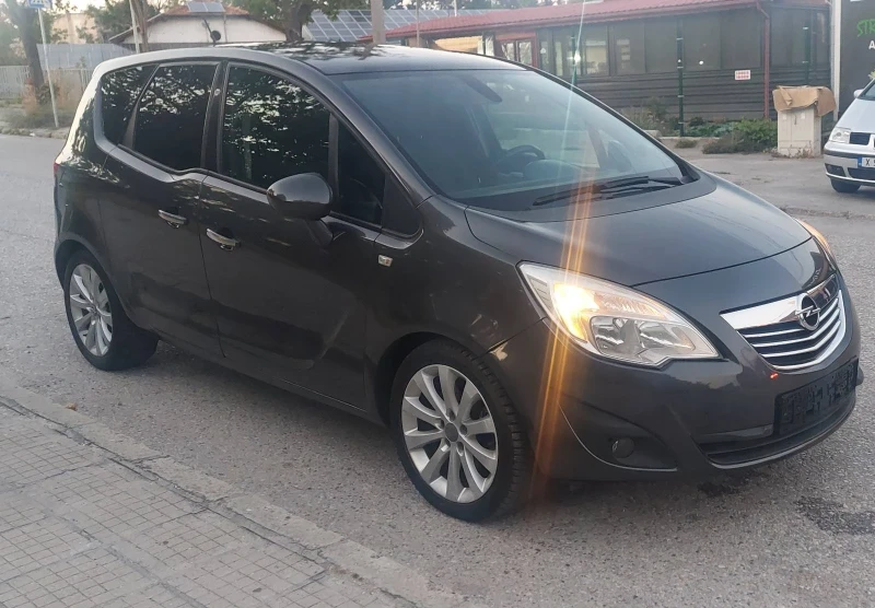 Opel Meriva, снимка 3 - Автомобили и джипове - 51937951