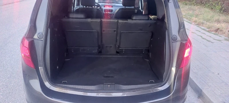Opel Meriva, снимка 7 - Автомобили и джипове - 51937951