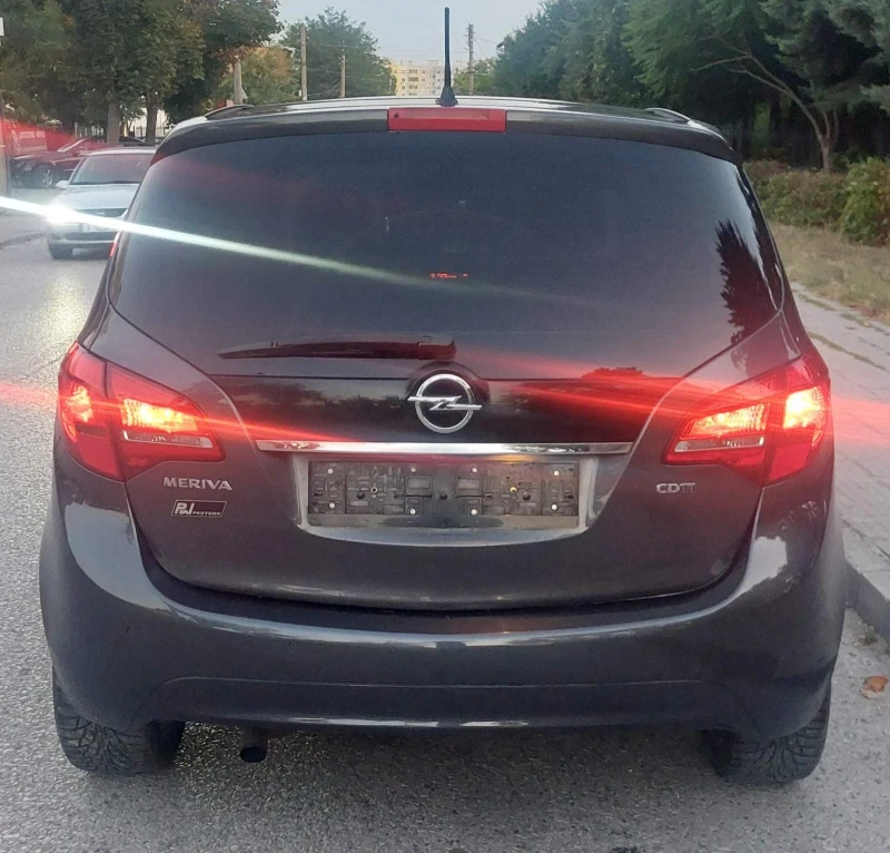 Opel Meriva, снимка 5 - Автомобили и джипове - 51937951