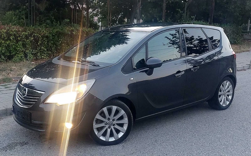 Opel Meriva, снимка 2 - Автомобили и джипове - 51937951