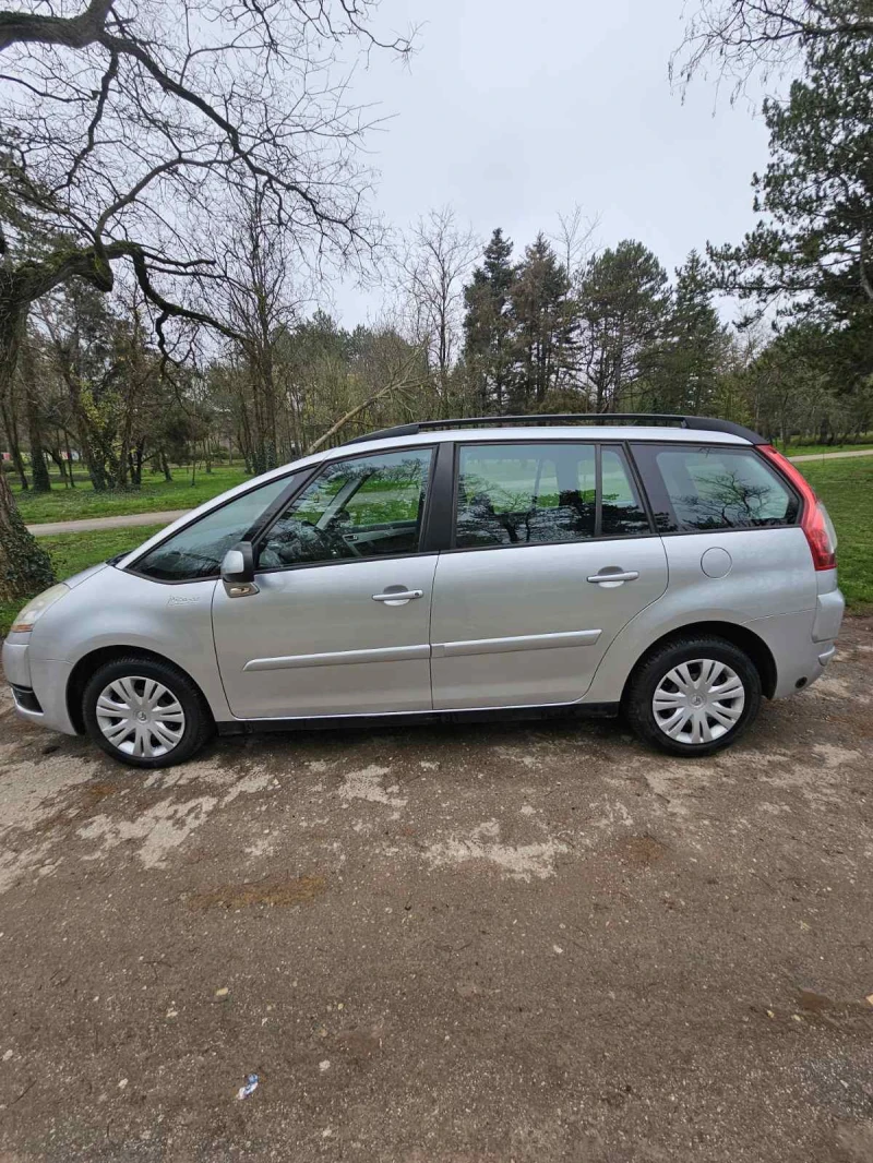 Citroen C4 Picasso, снимка 4 - Автомобили и джипове - 52590325