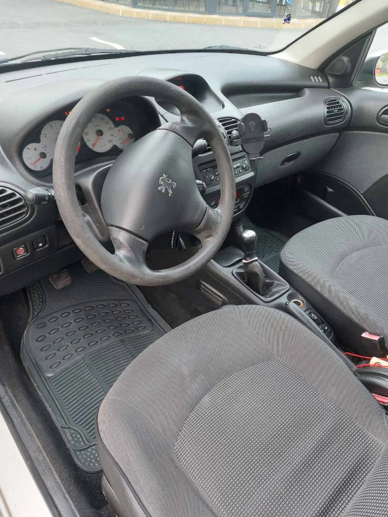 Peugeot 206 1.6, снимка 7 - Автомобили и джипове - 52739178