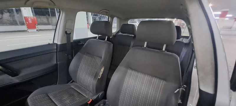 VW Polo, снимка 5 - Автомобили и джипове - 52773661
